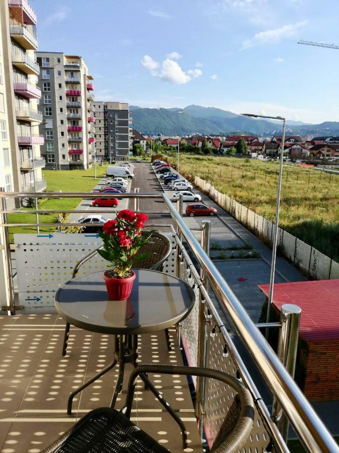 Luxury Mountain View Apartment Braşov Exterior foto